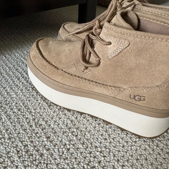 UGG Marin Bootie - Size 8 - Like New/No Wear - Picture 7 of 11